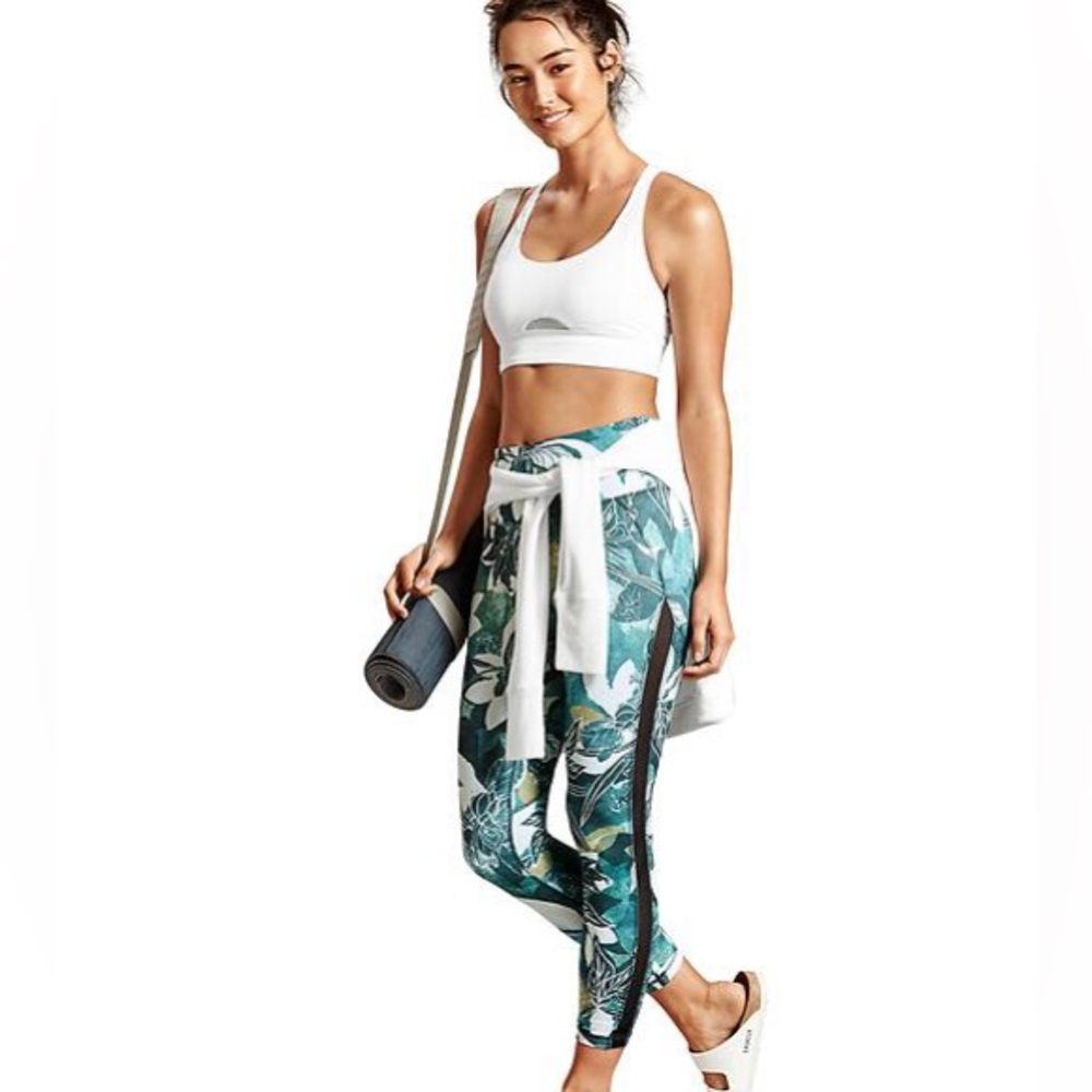 Athleta HIGH RISE TROPICAL MESH CHATURANGA™ 7/8 TIGHT size S - Picture 3 of 7